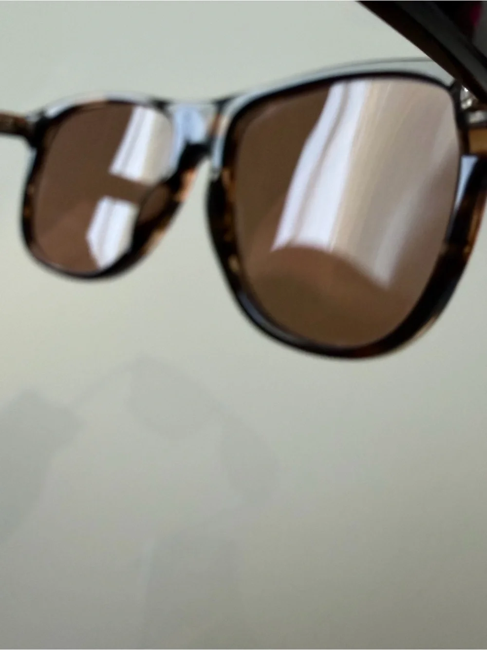 Tom Ford Joni TF905 50E Tortoise Square Sunglasses
